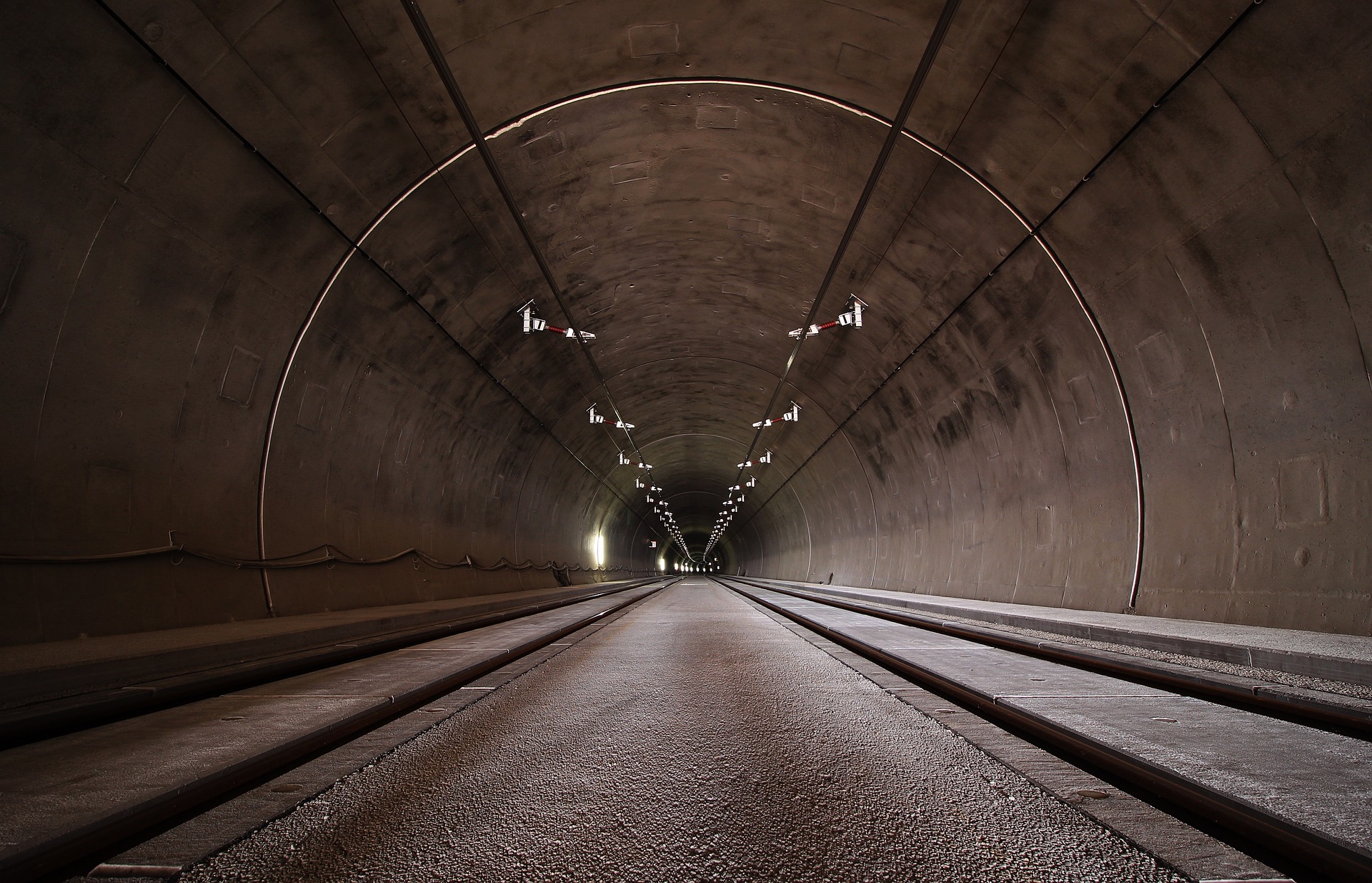 tunnels lower image